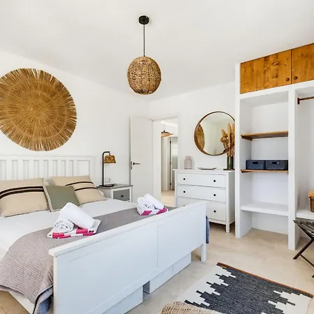Fontana By 3villas * Punta Prima (Menorca)